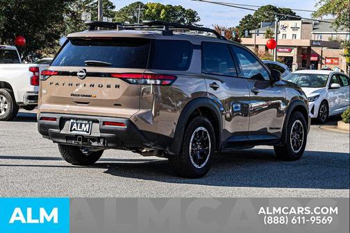 2024 Nissan Pathfinder Rock Creek 4WD