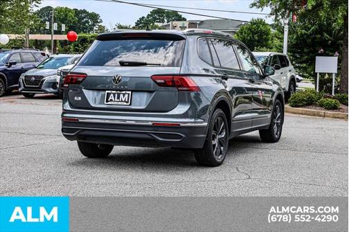 2024 Volkswagen Tiguan 2.0T SE