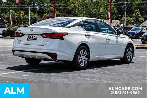 2025 Nissan Altima S FWD