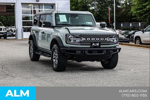 Gray 2024 Ford Bronco Badlands