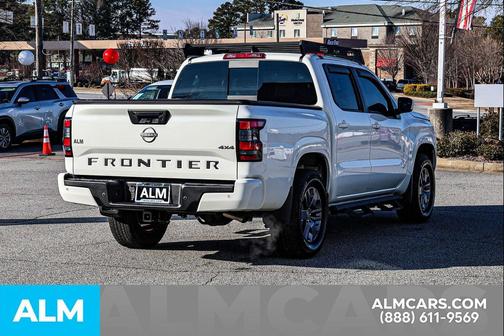 2025 Nissan Frontier SV