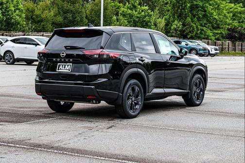 Super Black 2026 Nissan Rogue SV