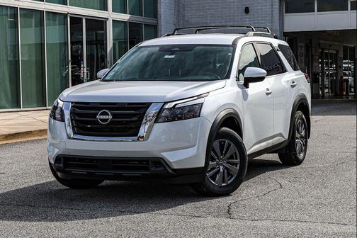 2025 Nissan Pathfinder SV FWD