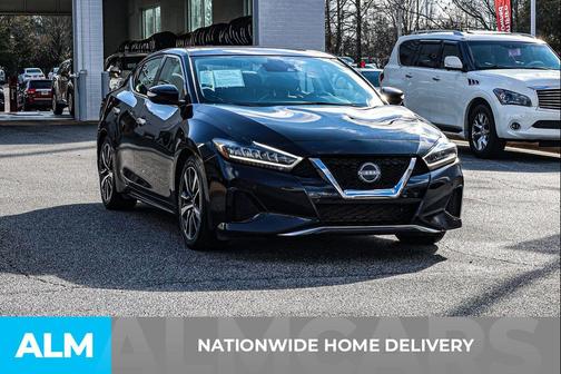 2023 Nissan Maxima SL