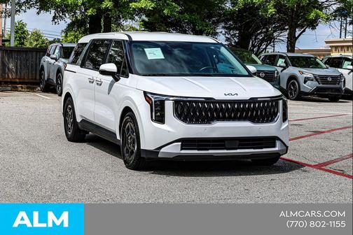 Snow White Pearl 2025 Kia Carnival LXS