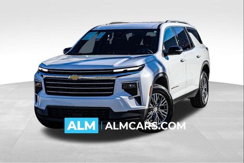 2024 Chevrolet Traverse LT
