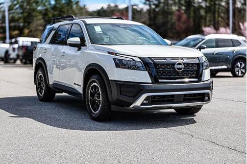 2025 Nissan Pathfinder Rock Creek 4WD