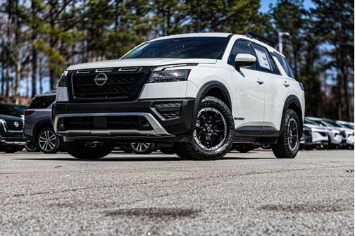 2025 Nissan Pathfinder Rock Creek 4WD
