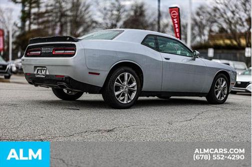 2023 Dodge Challenger SXT