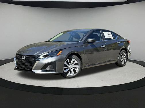 2025 Nissan Altima S FWD