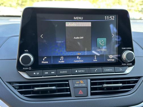 2025 Nissan Altima S FWD