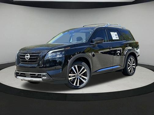 2025 Nissan Pathfinder Platinum FWD