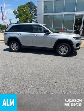 2022 Jeep Grand Cherokee Laredo