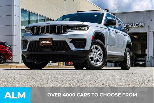 2022 Jeep Grand Cherokee Laredo