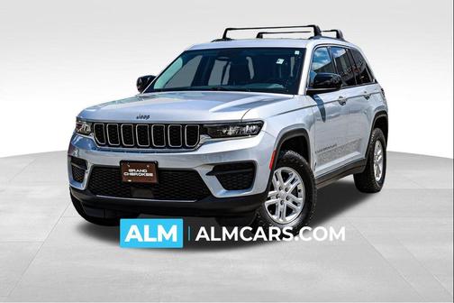 2022 Jeep Grand Cherokee Laredo