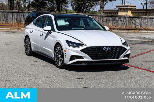 Quartz White 2022 Hyundai SONATA Limited