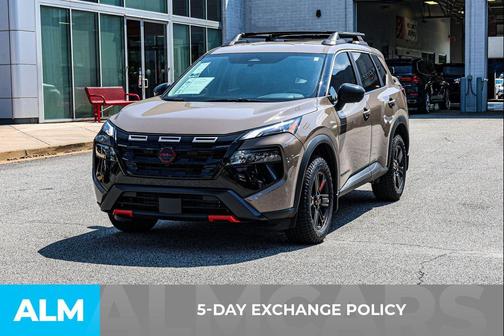 2025 Nissan Rogue Rock Creek