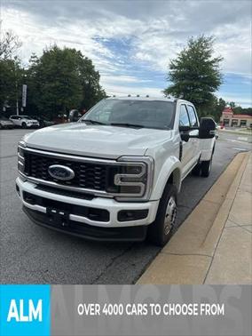 2025 Ford F-450 Platinum
