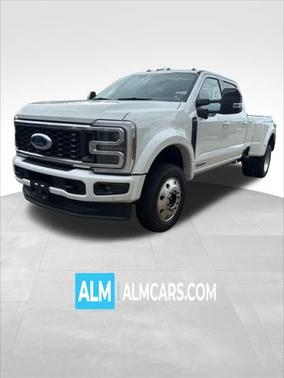 2025 Ford F-450 Platinum