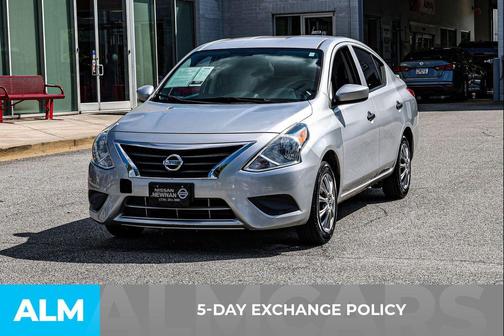 2017 Nissan Versa 1.6 S+