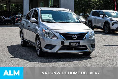 2017 Nissan Versa 1.6 S+