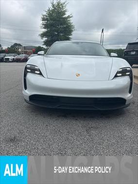2022 Porsche Taycan Base