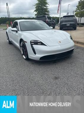 2022 Porsche Taycan Base