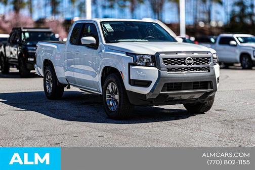 Glacier White 2025 Nissan Frontier SV