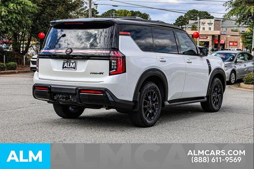 2025 Nissan Armada PRO-4X 4WD