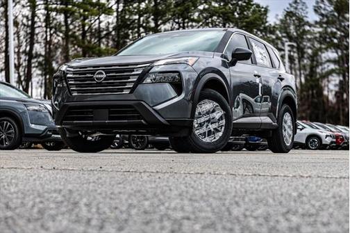 2025 Nissan Rogue S