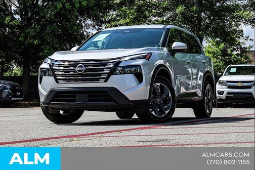 Brilliant Silver Metallic 2024 Nissan Rogue SV