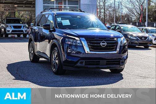 2023 Nissan Pathfinder SV FWD