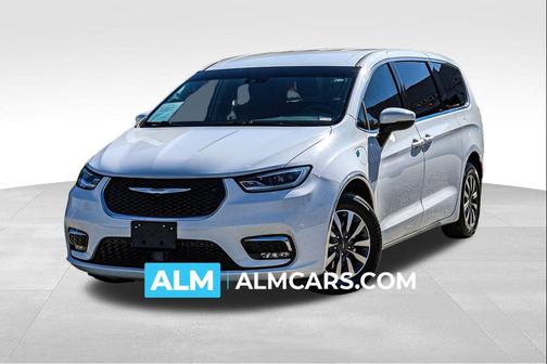 2023 Chrysler Pacifica Hybrid Touring L
