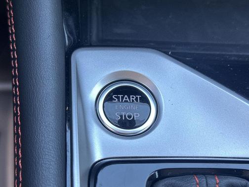 2025 Nissan Altima SR FWD