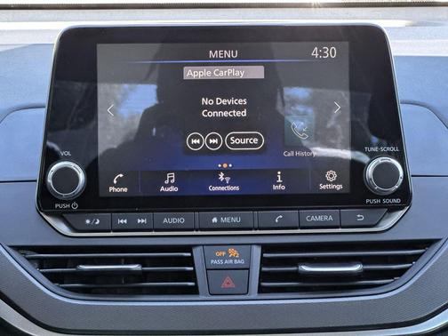 2025 Nissan Altima SR FWD