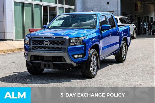 2025 Nissan Frontier SV