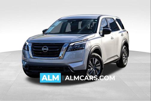 2025 Nissan Pathfinder S FWD