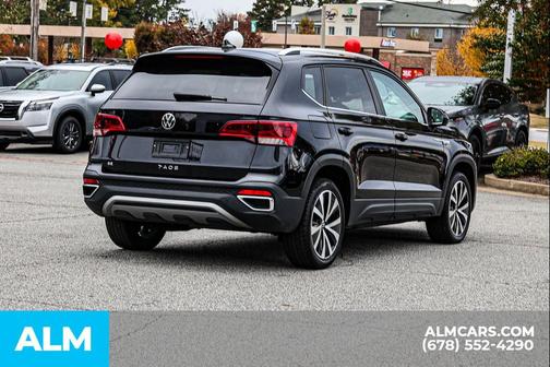 2024 Volkswagen Taos 1.5T SE