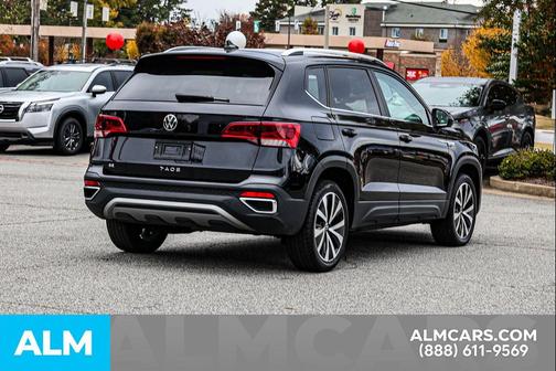 2024 Volkswagen Taos 1.5T SE