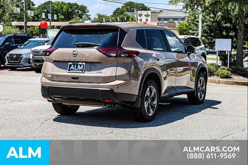 2025 Nissan Rogue SV