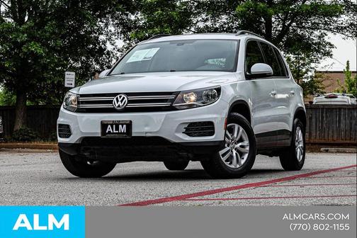 Pure White 2017 Volkswagen Tiguan 2.0T S