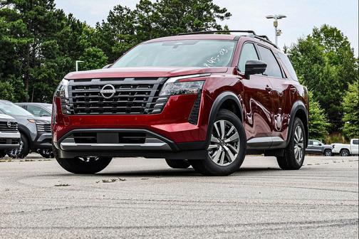 Scarlet Ember Tintcoat 2026 Nissan Pathfinder SL