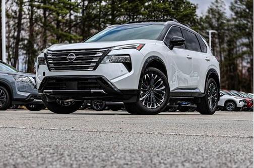2025 Nissan Rogue Platinum