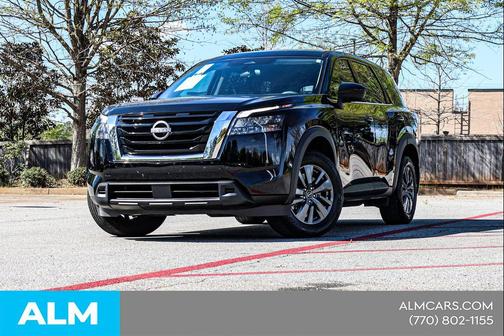 Super Black 2024 Nissan Pathfinder S FWD