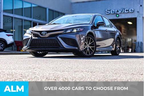 2023 Toyota Camry SE