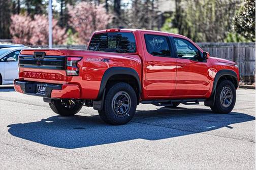 2025 Nissan Frontier PRO-4X