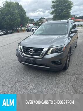 2018 Nissan Pathfinder SV