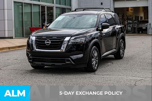 2024 Nissan Pathfinder SV FWD