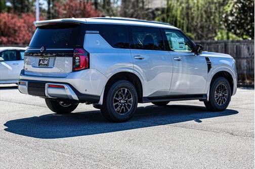 2025 Nissan Armada SV 4WD