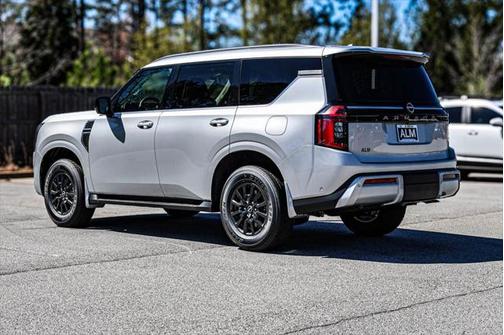 2025 Nissan Armada SV 4WD